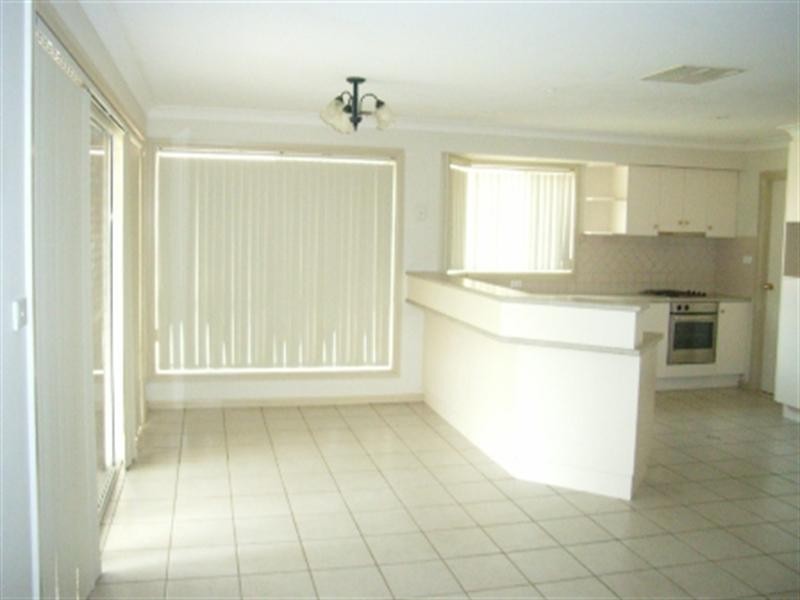 66 McKeown Street, Estella NSW 2650