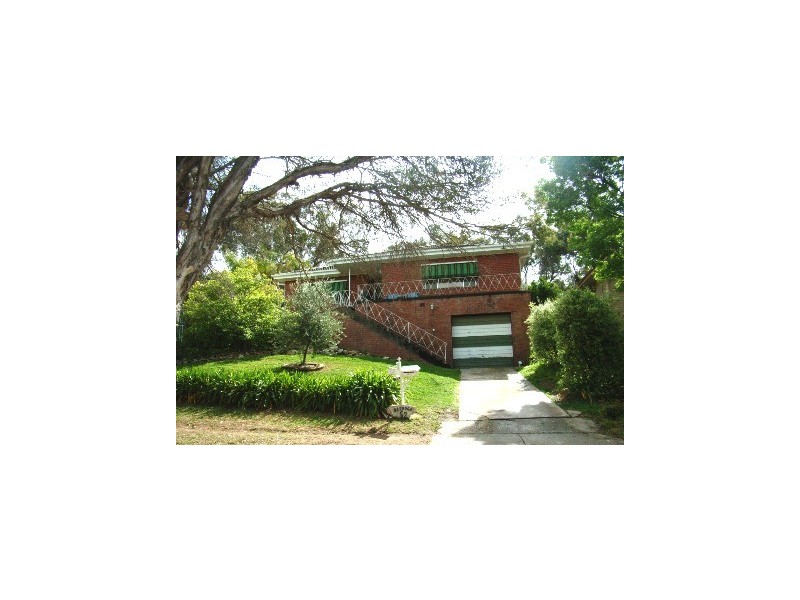 52 Warrawong Street, Kooringal NSW 2650