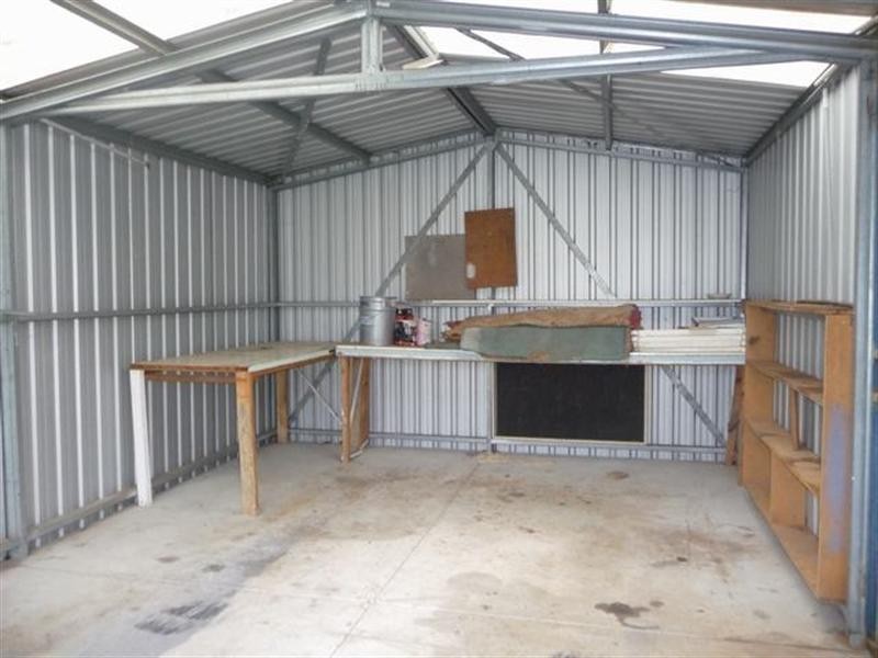 122 Fernleigh Road, Mount Austin NSW 2650