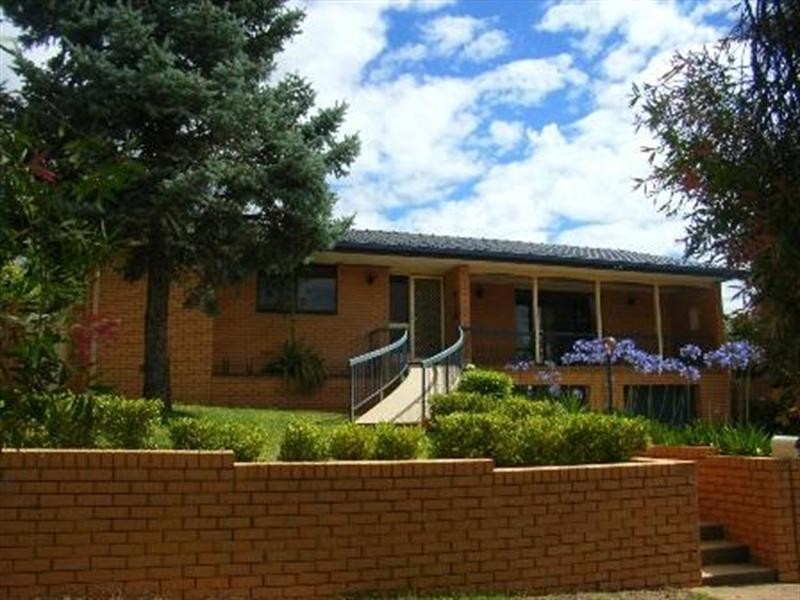 36 Alexander Avenue, Ashmont NSW 2650