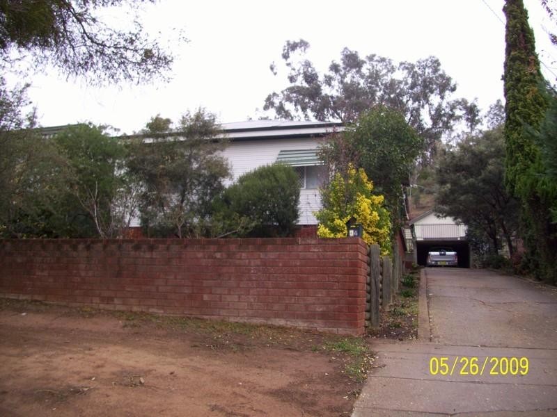 34 Warrawong Street, Kooringal NSW 2650