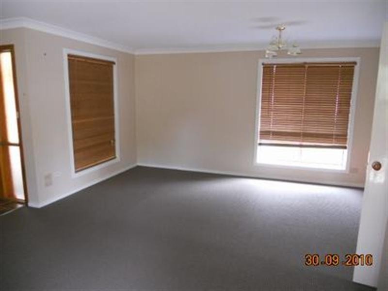 7 Cooba Place, Estella NSW 2650