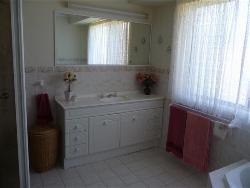 4 Harrier Street, Estella NSW 2650