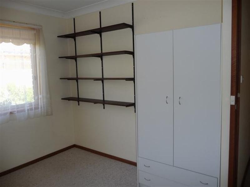 48 Pugsley Avenue, Estella NSW 2650