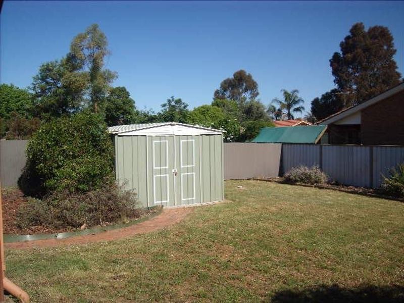 48 Pugsley Avenue, Estella NSW 2650