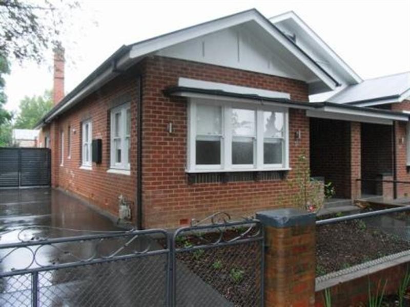94 Kincaid Street, Wagga Wagga NSW 2650