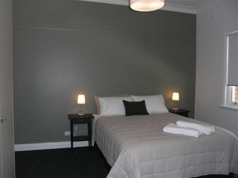 94 Kincaid Street, Wagga Wagga NSW 2650