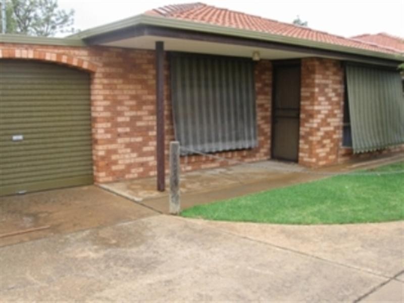 9/32 Ashmont, Ashmont NSW 2650