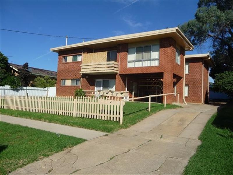 24 Willow Street, Kooringal NSW 2650