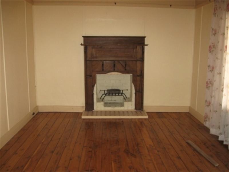 5 Mixner Street, The Rock NSW 2655