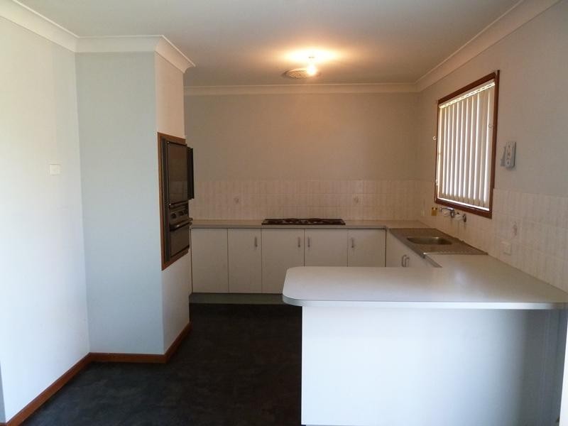 31 Langi Crescent, Wagga Wagga NSW 2650