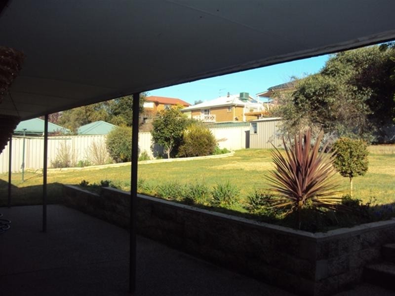 18 Patamba Street, Wagga Wagga NSW 2650