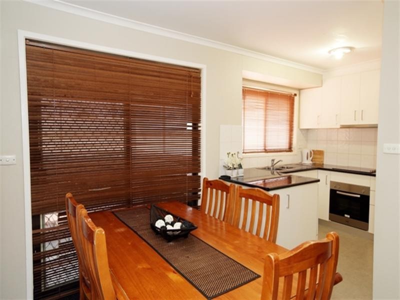 10 Crisp Drive, Wagga Wagga NSW 2650