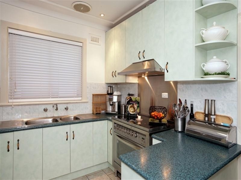 82 Allonby Avenue, Forest Hill NSW 2651