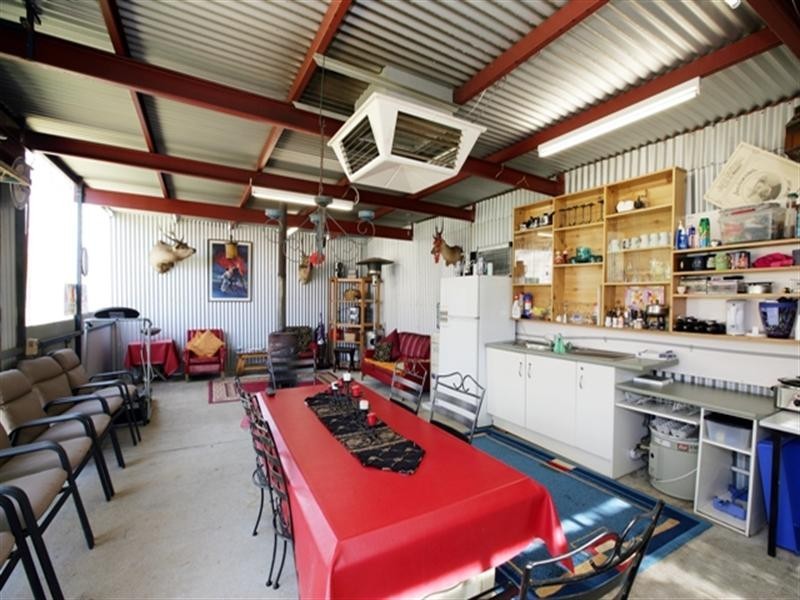 82 Allonby Avenue, Forest Hill NSW 2651