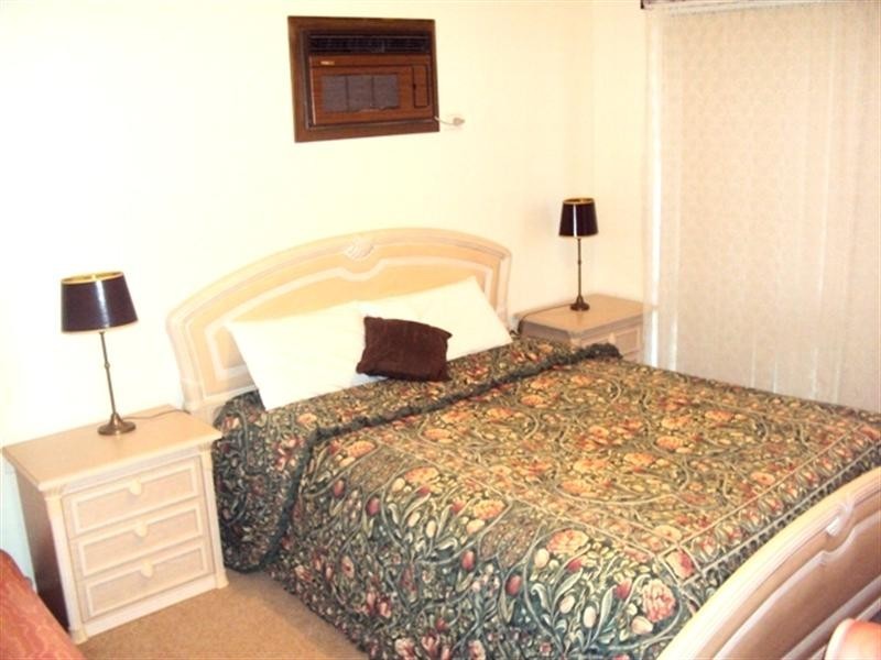 30 Henwood Avenue, Kooringal NSW 2650