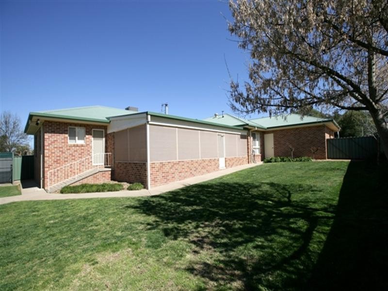 19 Tamar Drive, Tatton NSW 2650