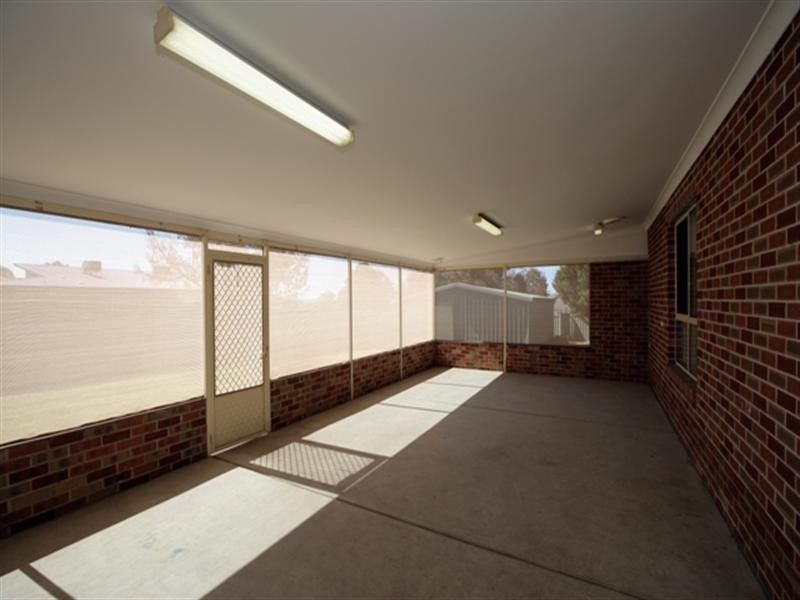 19 Tamar Drive, Tatton NSW 2650