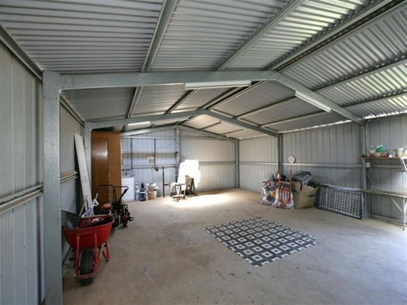 19 Tamar Drive, Tatton NSW 2650