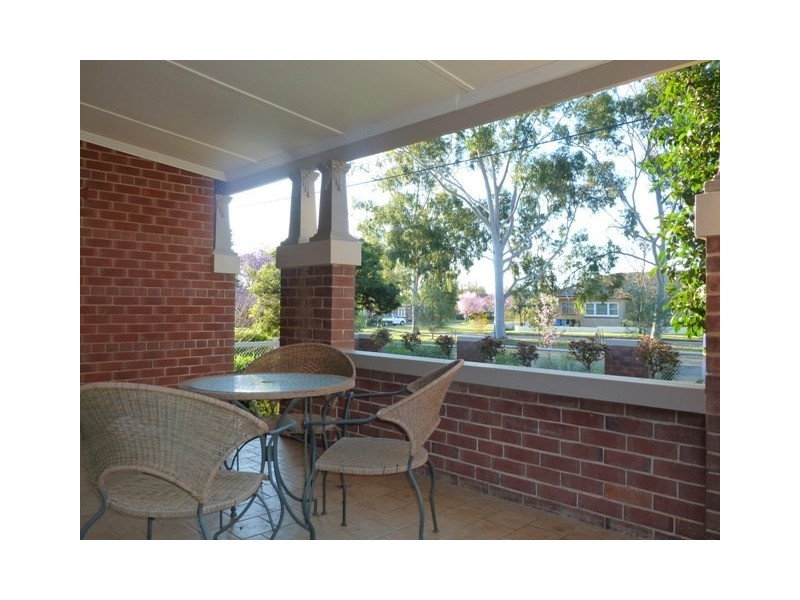 18 Lindsay Street, Wagga Wagga NSW 2650