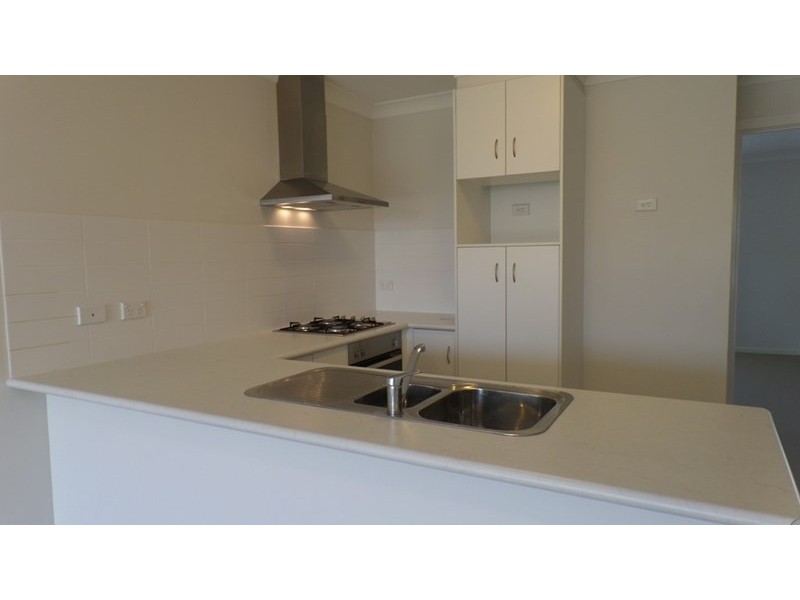 8/10 Mirrul Street, Wagga Wagga NSW 2650