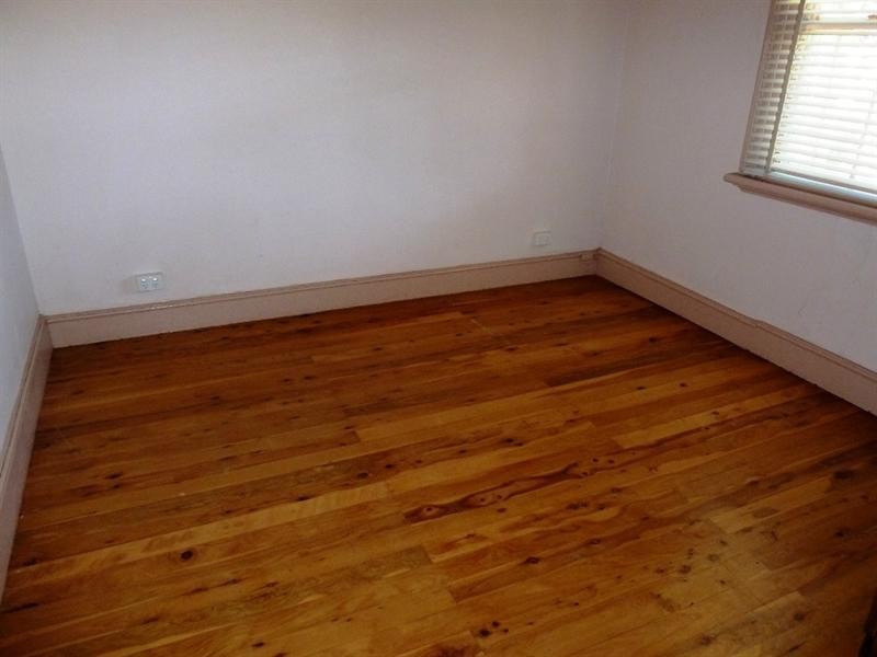 20 Albury Street, Wagga Wagga NSW 2650