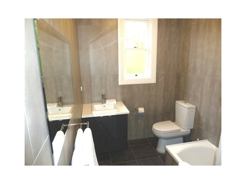 96 Kincaid Street, Wagga Wagga NSW 2650