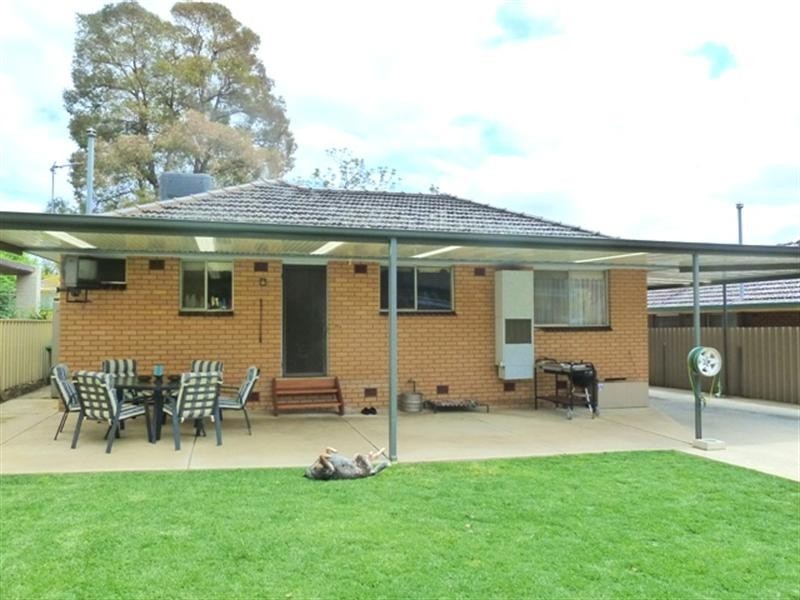 31 Waranga Avenue, Wagga Wagga NSW 2650