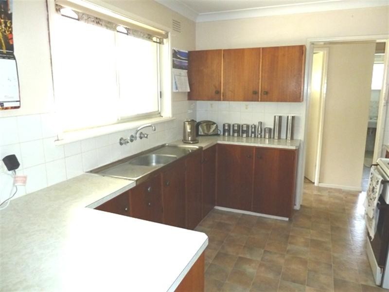 31 Waranga Avenue, Wagga Wagga NSW 2650