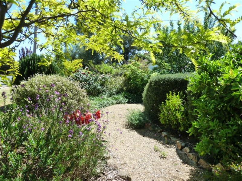 11 Eugene Avenue, Wagga Wagga NSW 2650