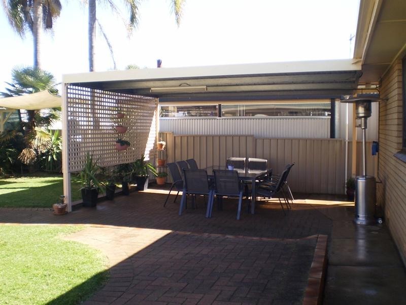 4 Loth Street, Wagga Wagga NSW 2650