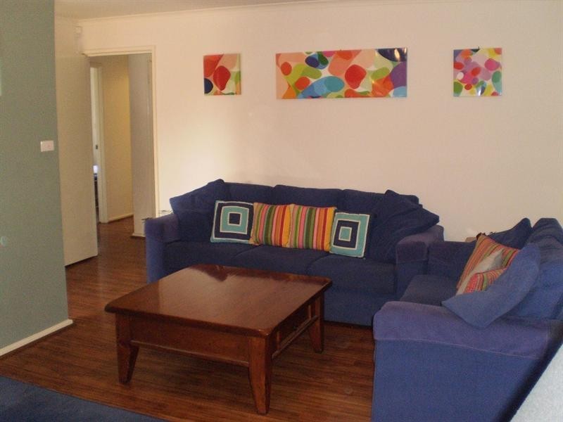 4 Loth Street, Wagga Wagga NSW 2650