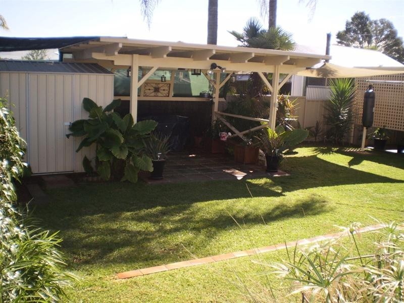 4 Loth Street, Wagga Wagga NSW 2650