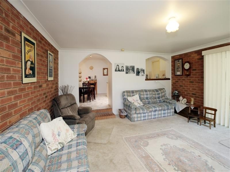 17 Menzies Avenue, Kooringal NSW 2650