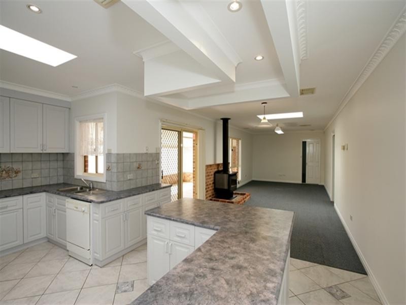 19 Tamar Drive, Tatton NSW 2650