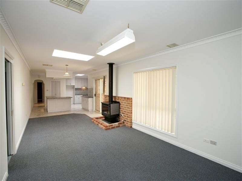 19 Tamar Drive, Tatton NSW 2650
