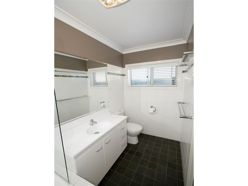 19 Tamar Drive, Tatton NSW 2650