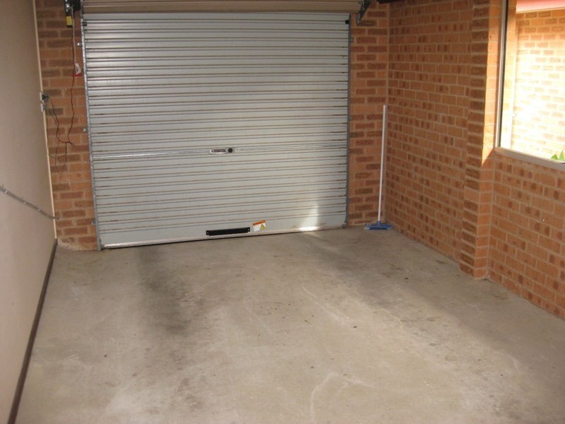 8/2 Leena Place, Wagga Wagga NSW 2650