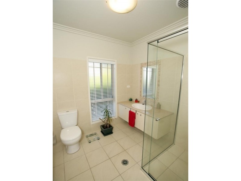 2 Tamar Drive, Tatton NSW 2650