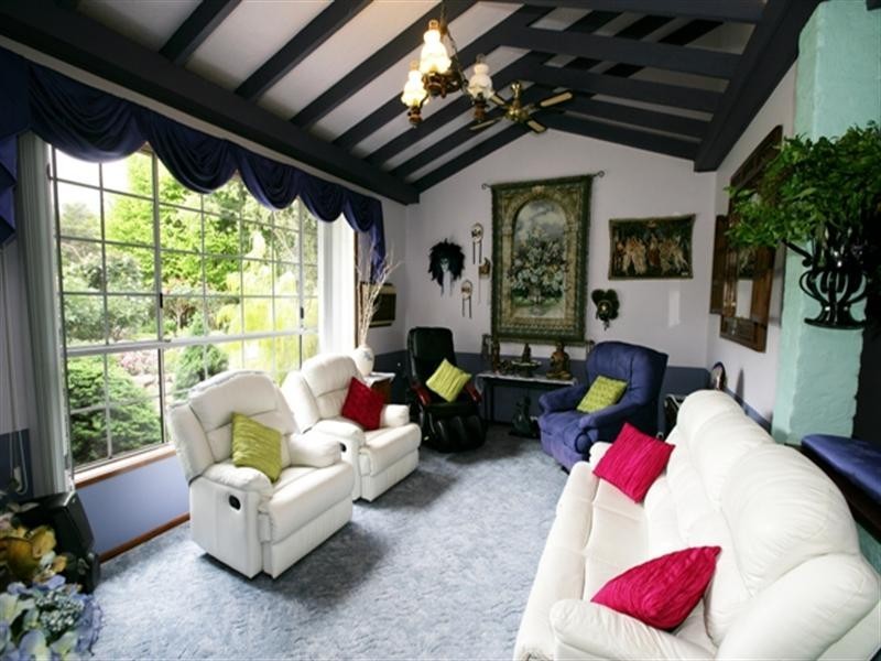 6 Poplar Road, Lake Albert NSW 2650