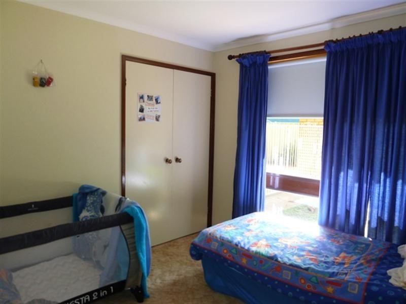 8 Bavaria Street, Wagga Wagga NSW 2650