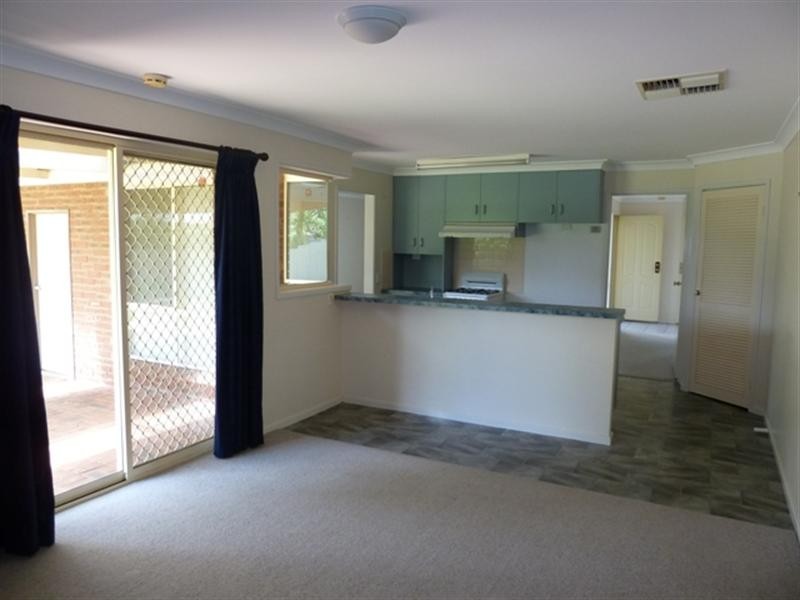 15 Kurrajong Avenue, Forest Hill NSW 2651