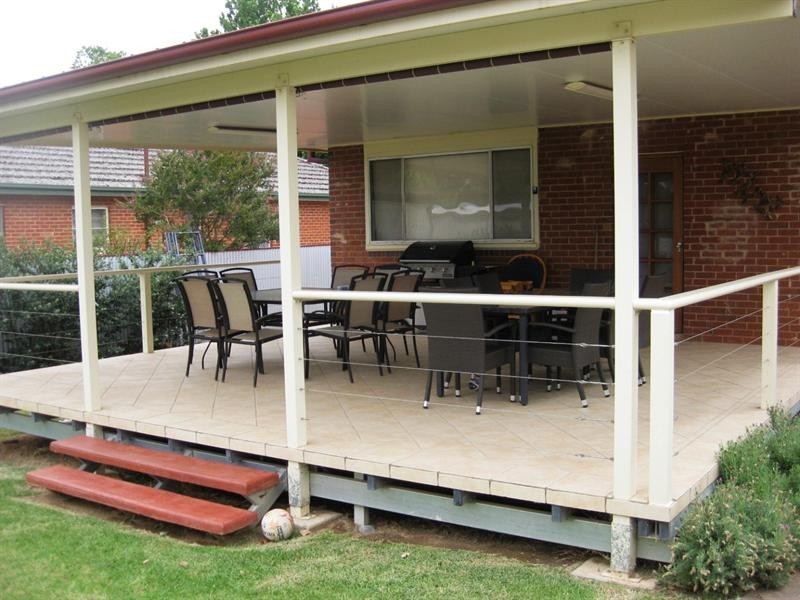 14 Halloran Street, Wagga Wagga NSW 2650