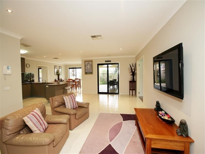 3 Wellington Avenue, Tatton NSW 2650