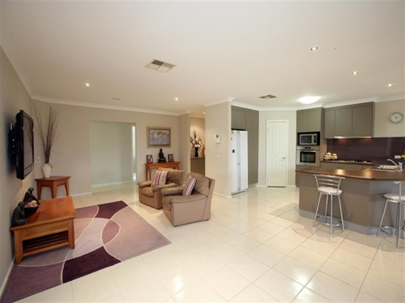 3 Wellington Avenue, Tatton NSW 2650