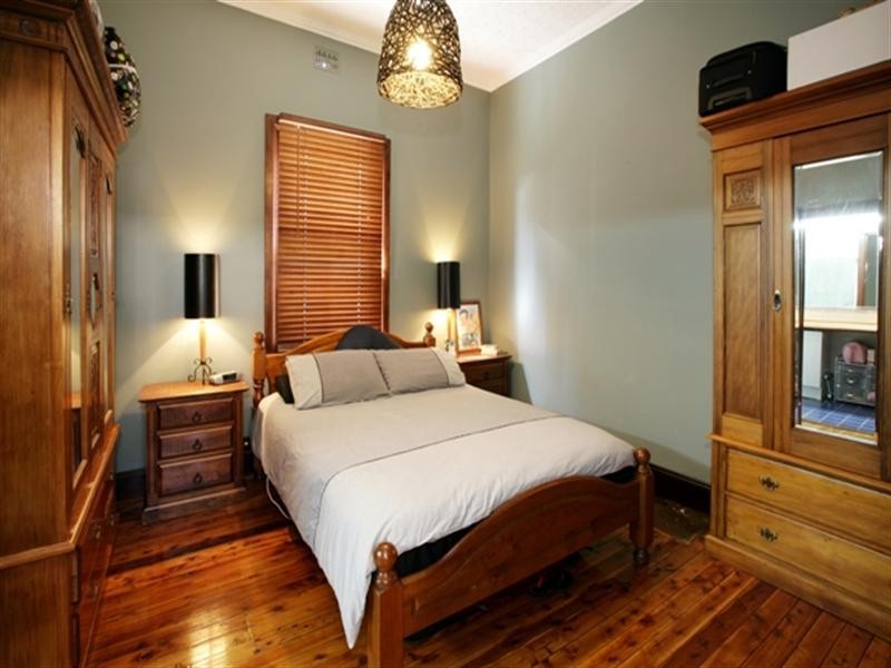 64 Trail Street, Wagga Wagga NSW 2650