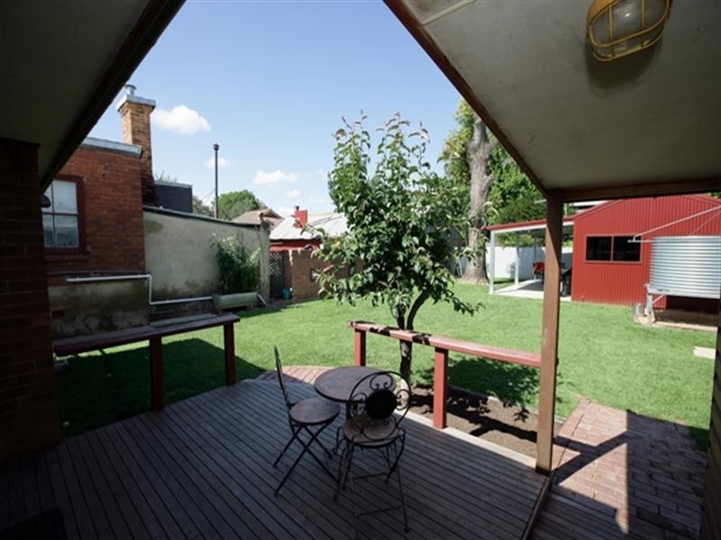 64 Trail Street, Wagga Wagga NSW 2650