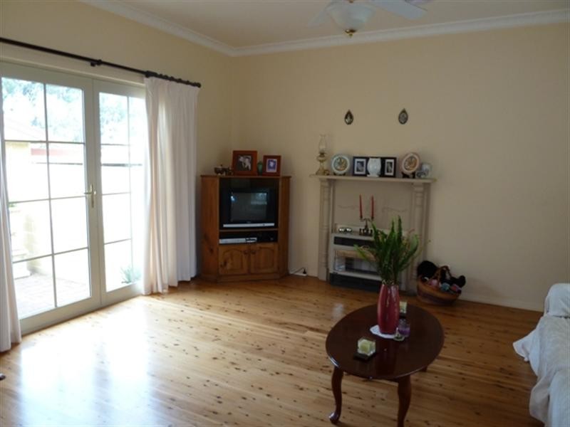 11 John Street, Wagga Wagga NSW 2650