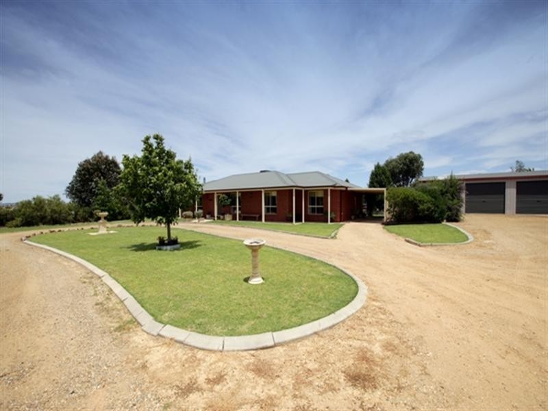 25 Dunns Road, Springvale NSW 2650