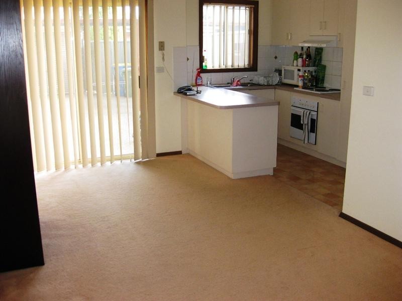 9/34 Travers Street, Wagga Wagga NSW 2650